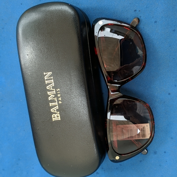 💕☀️NWT Balmain Sunglasses - Picture 2 of 3